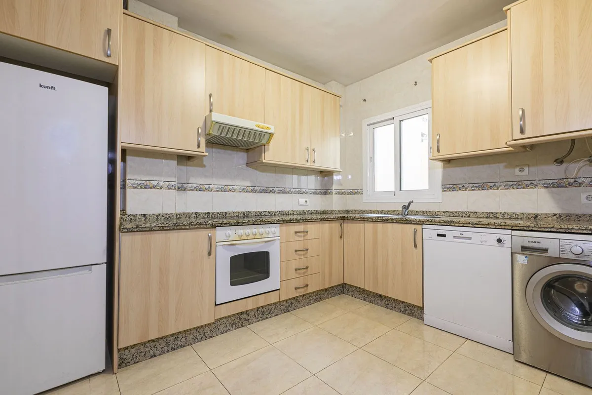 ce45c5cb-f0b8-4a16-91a4-12f36bf51a04