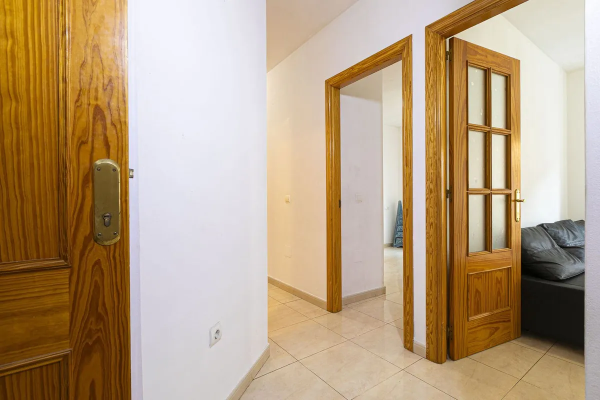 e5b12e11-3ed1-4a47-986c-c43461fb3a4c