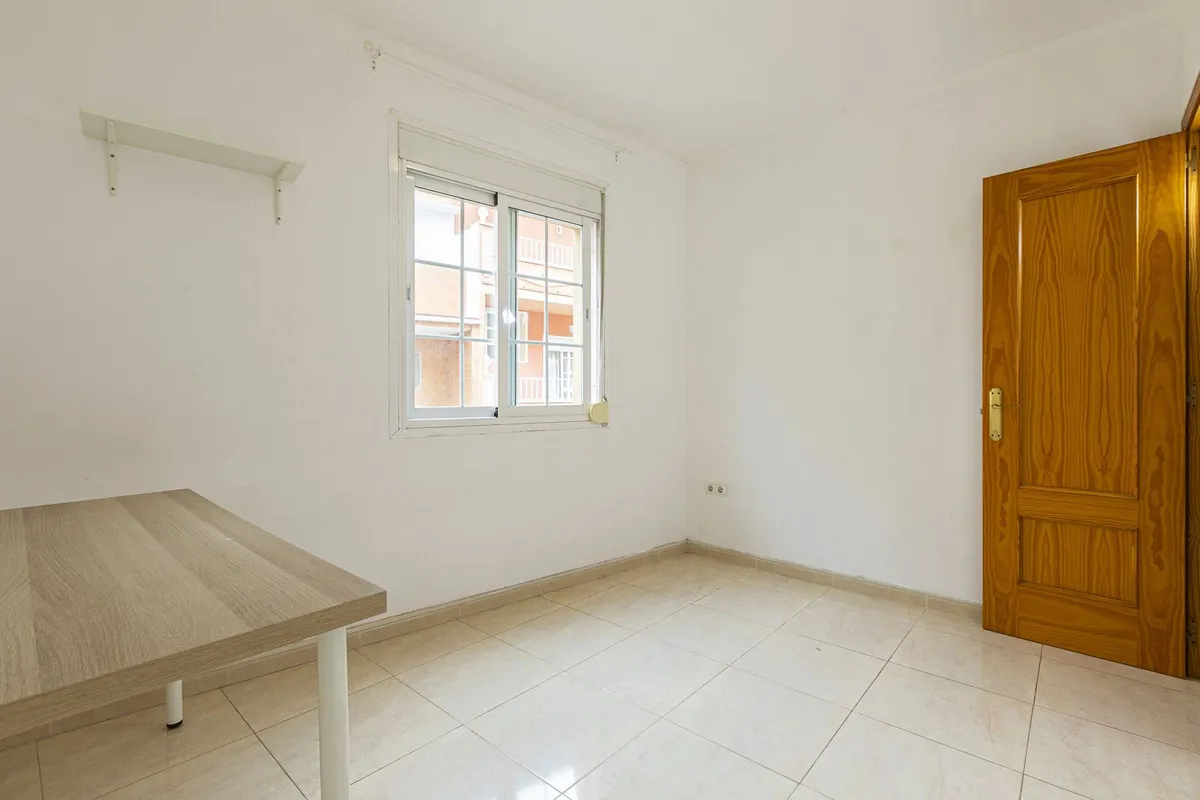 e7364ccb-b570-4ad4-ad1e-4c2b1e71064c