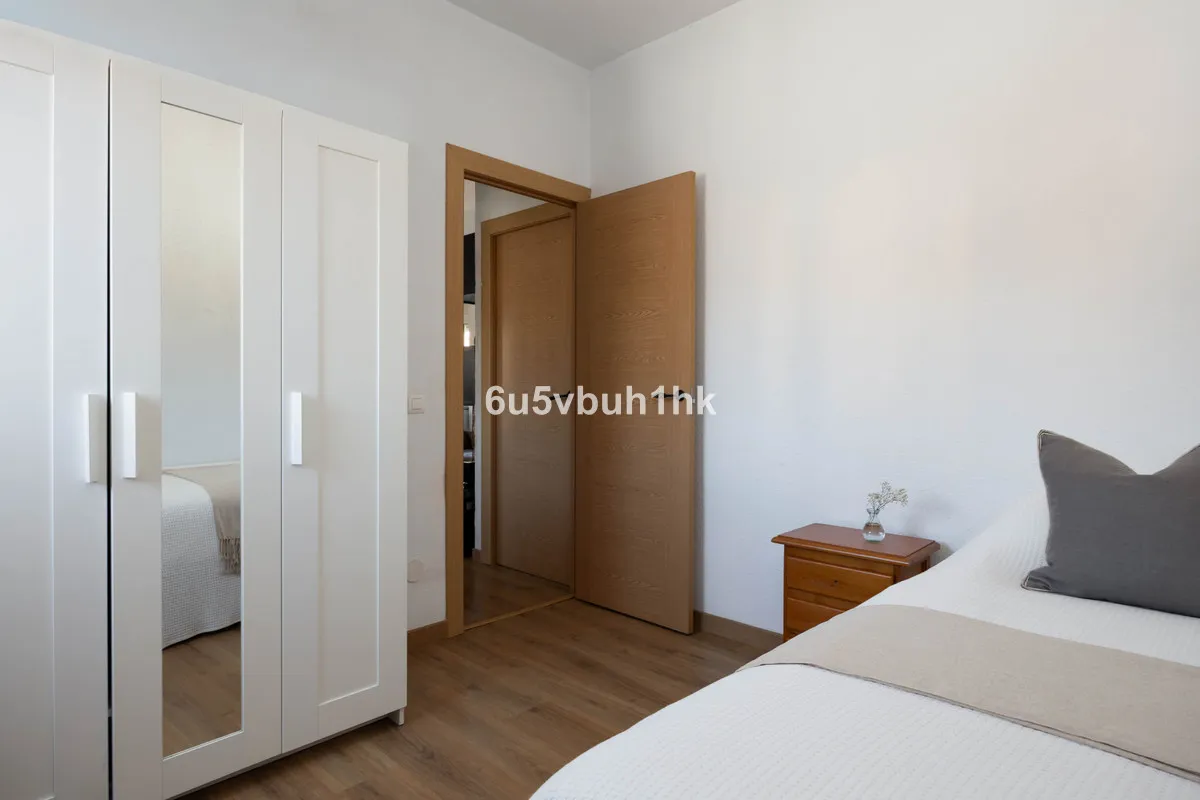 5c71330f-fc93-4594-b69b-1b455c890b77