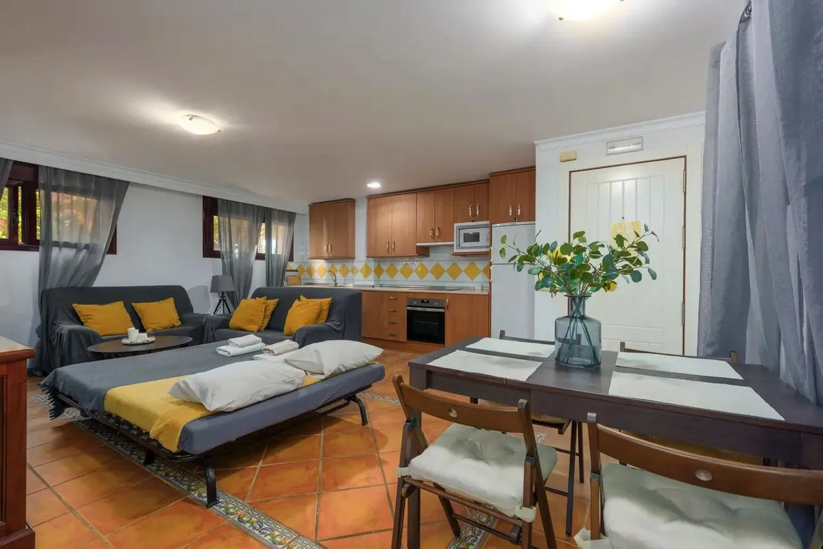 04393a1c-8ef9-4305-9a22-28a93cd97ef7