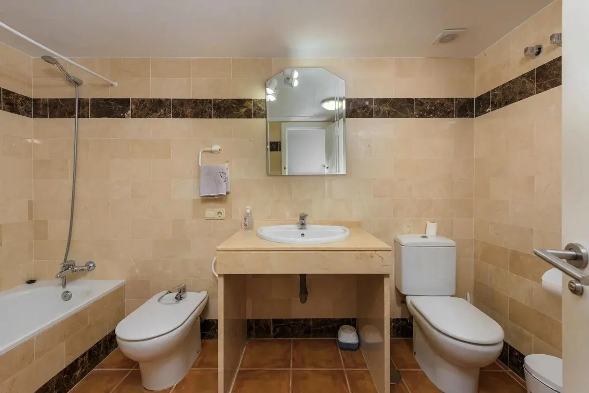 66c8ed19-6e45-41f4-ba0b-5c077447df65