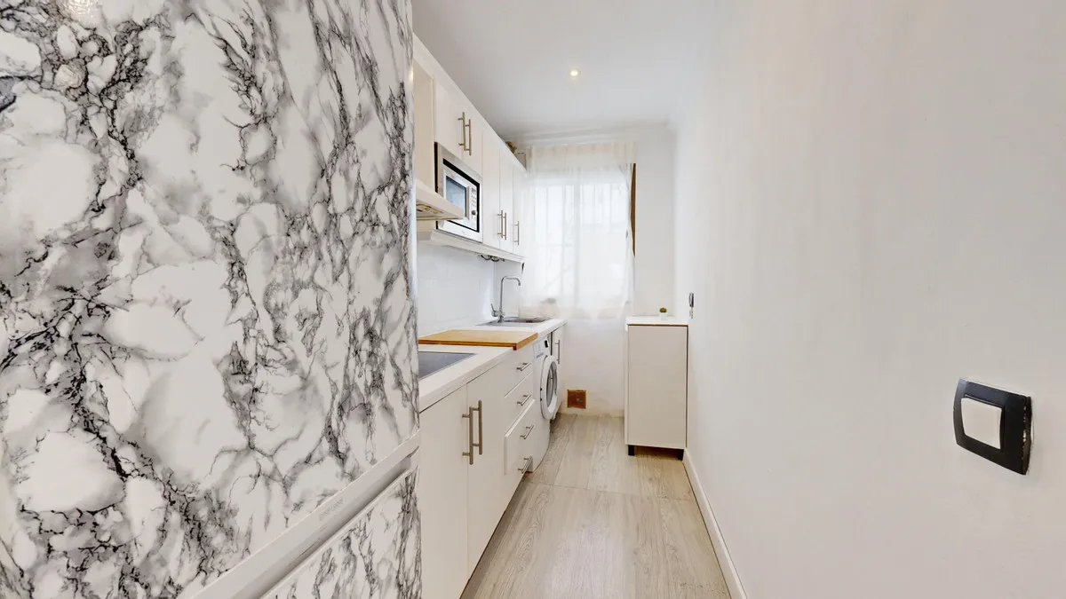 a15b57cd-47ff-4290-8651-17a139078f70