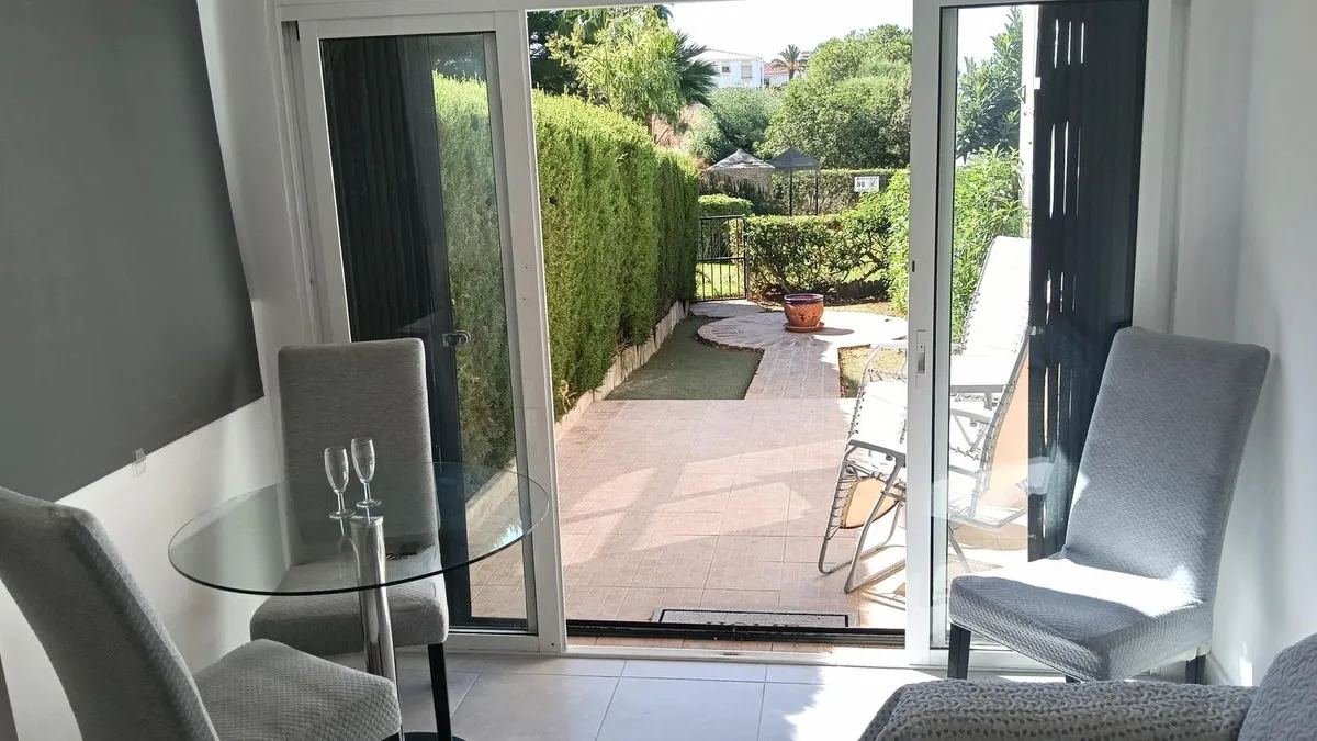 712b8d1d-5846-4fe8-a5b4-3e2afa93fb8d