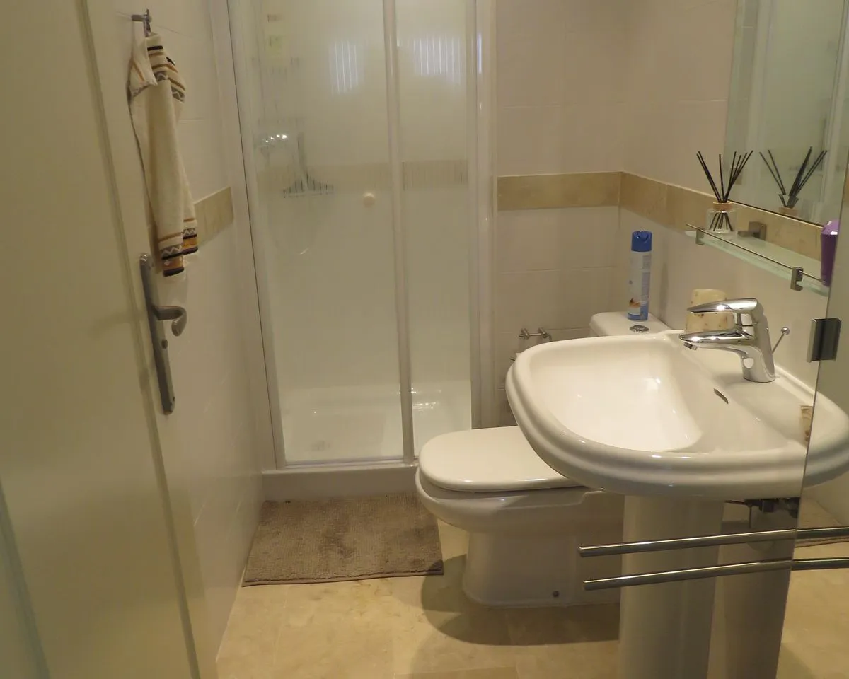 6c3a5ee7-7431-4362-8054-037c0d7d49e2