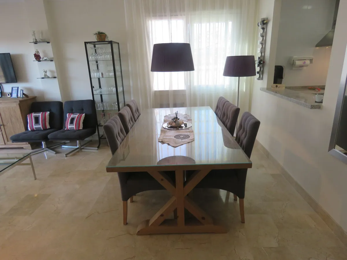 8f93d101-e19d-4271-9dc3-849d6f2c56d6