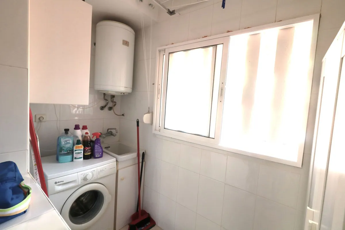 d5e00643-b494-4232-8203-9889a8e6ebdb