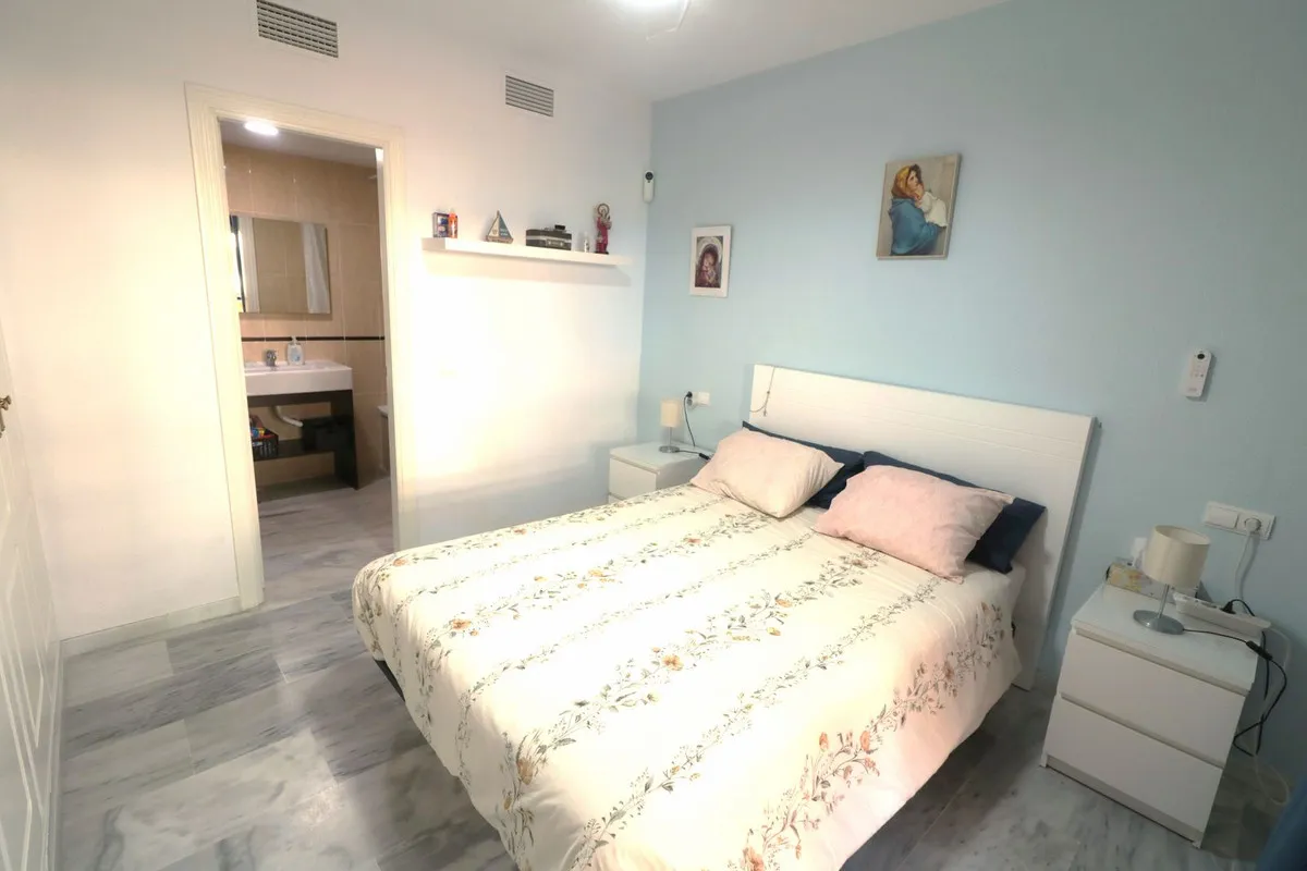 e3e32671-6d4c-4ac7-a2f0-32746b1d541e