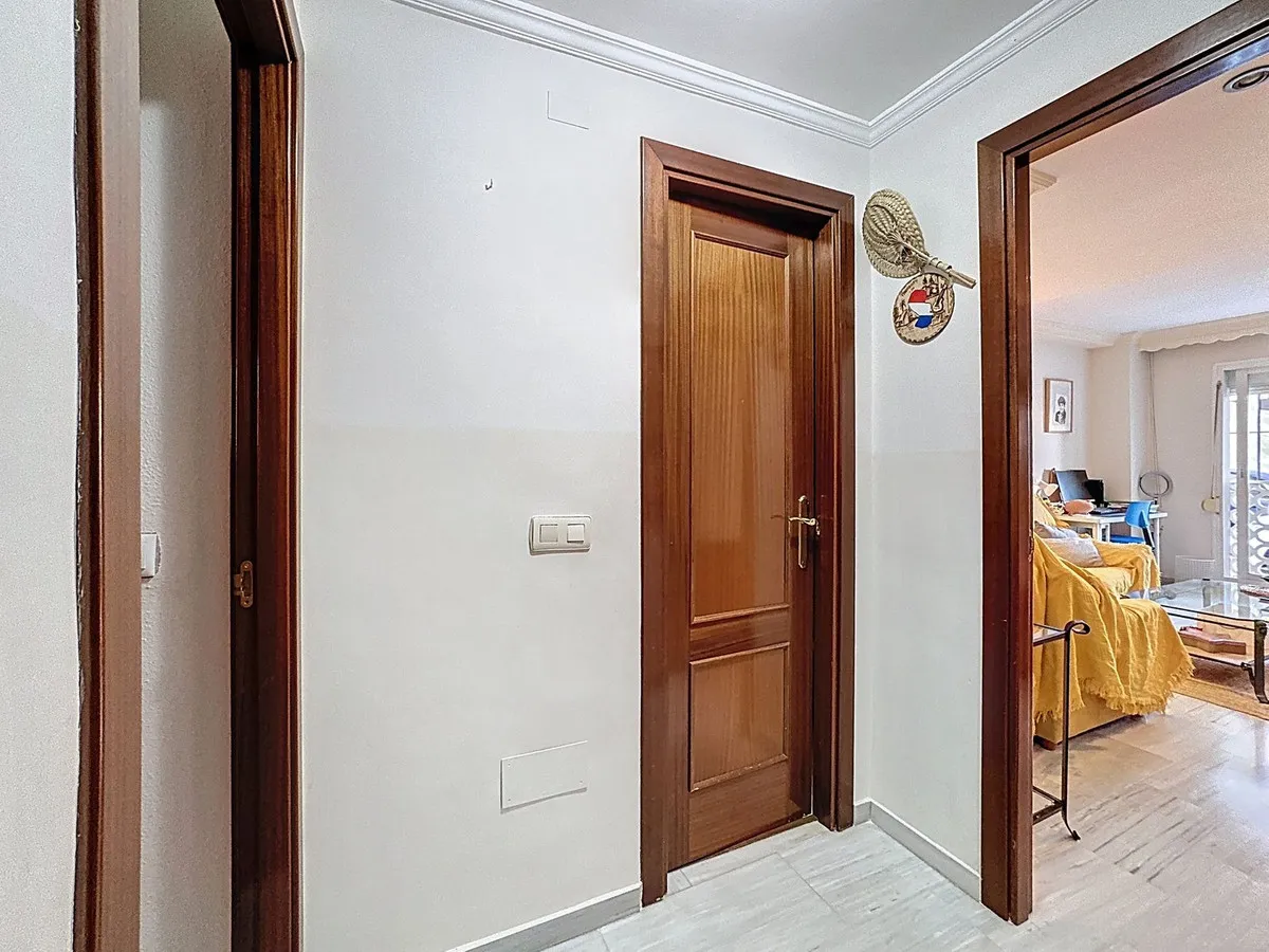 d1798d2b-57f6-416b-80fe-0f1da849d63f