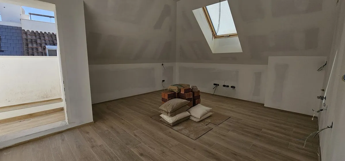 b60b11c7-3cea-495f-aa54-beaa7c45f8a2