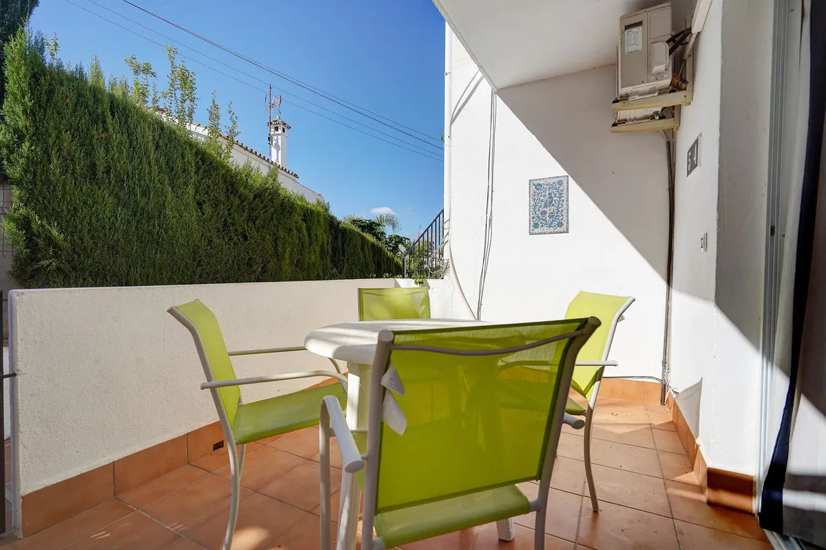 77d95e78-2c29-4d31-bba8-72312053d260