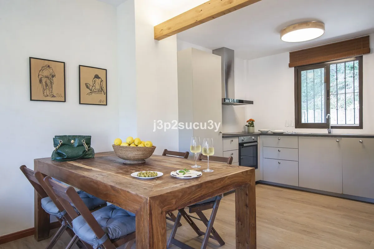 4aaf1db6-e22d-488e-8646-da9e9f759e0f