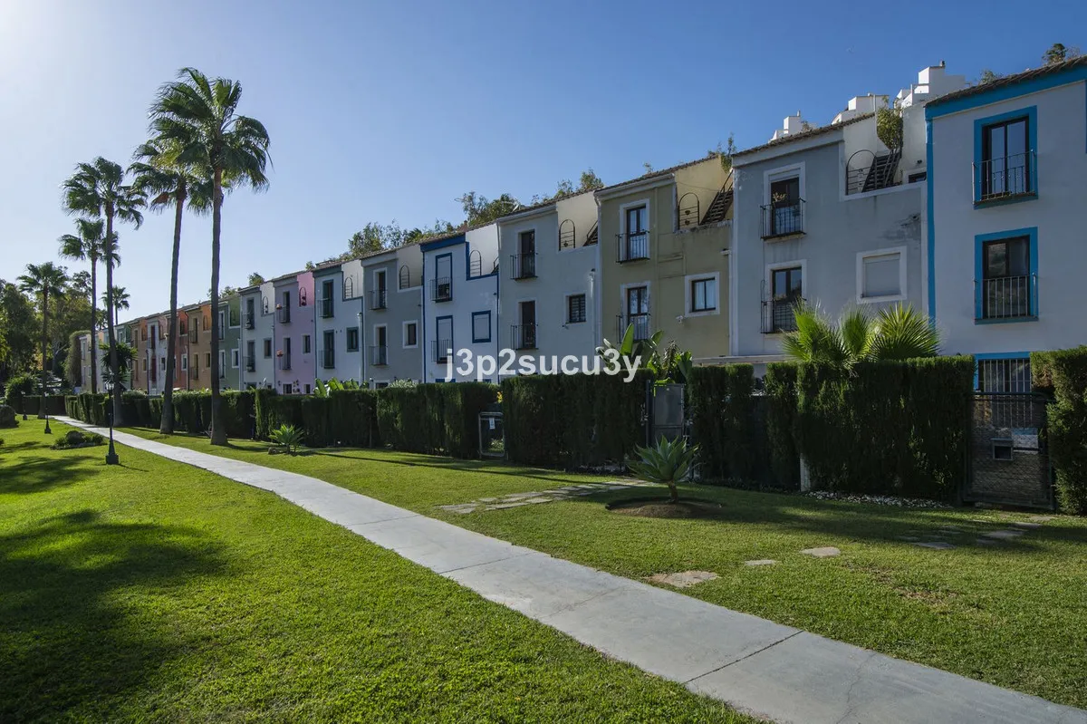 4b58212e-ca80-477f-93fe-a3894bb11d14