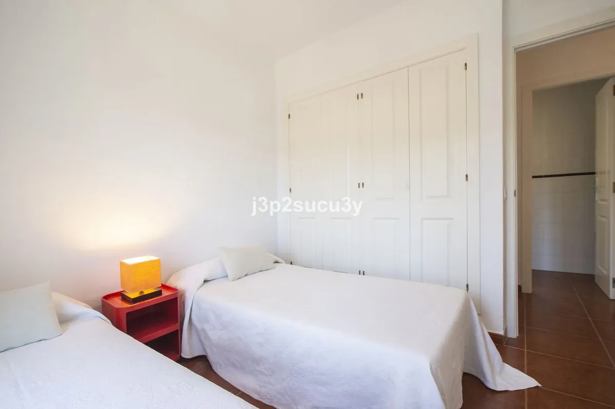 65675136-9f50-4e59-b0be-2f4fd69372b9