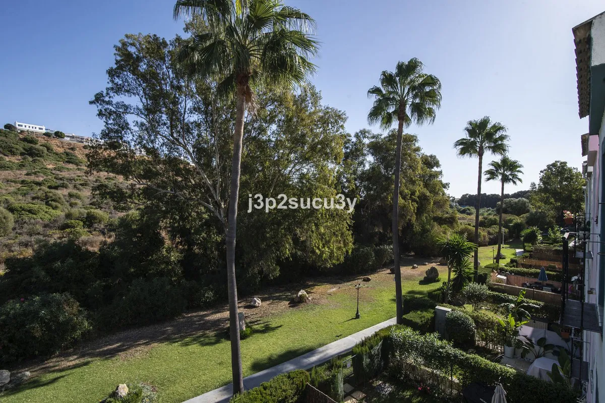 b354706d-2c04-4126-abbe-8507b15dfa5c