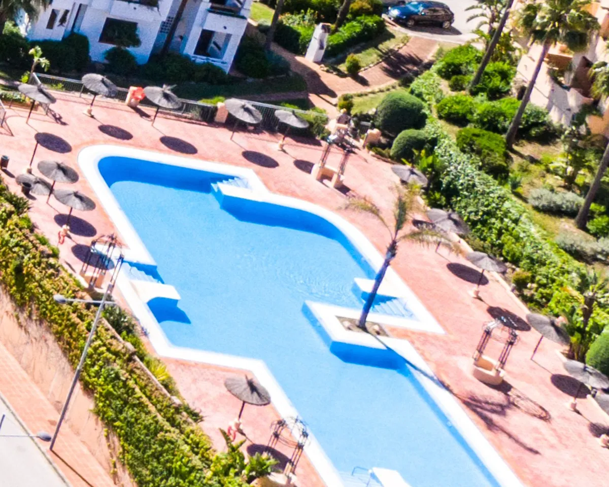 57b7bafb-43f6-471e-97db-ea5548e09136