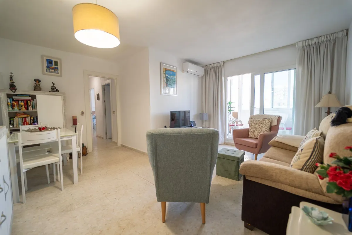 97ad69e2-87ff-4757-905b-9ca258e41368