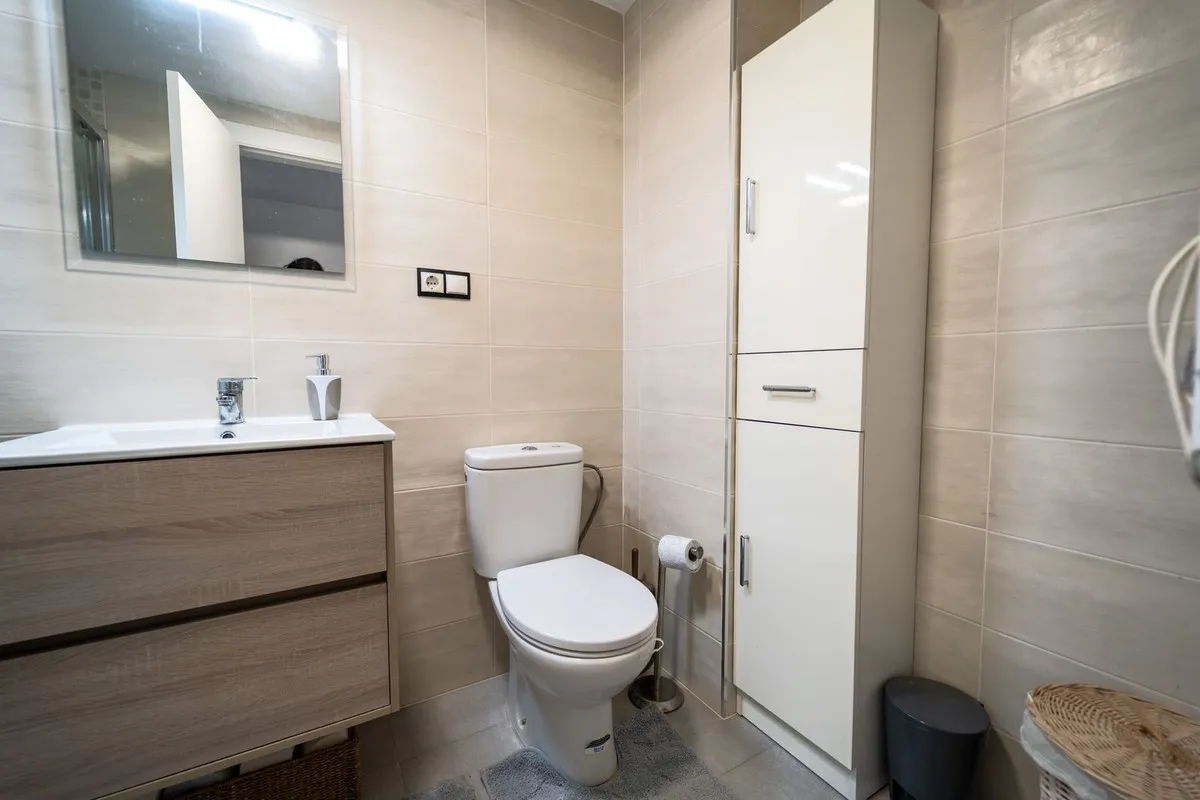 f9415cac-55c6-4710-a1f5-ab1137a66ae3