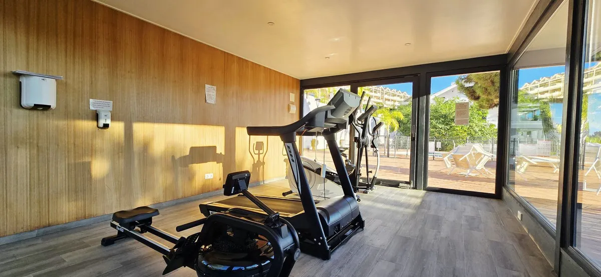 6163ad1d-3da9-4e09-887c-575db4d3e50f