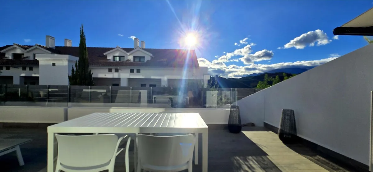 d8076e0b-9fc6-4f77-a2ec-d880ce5d6262