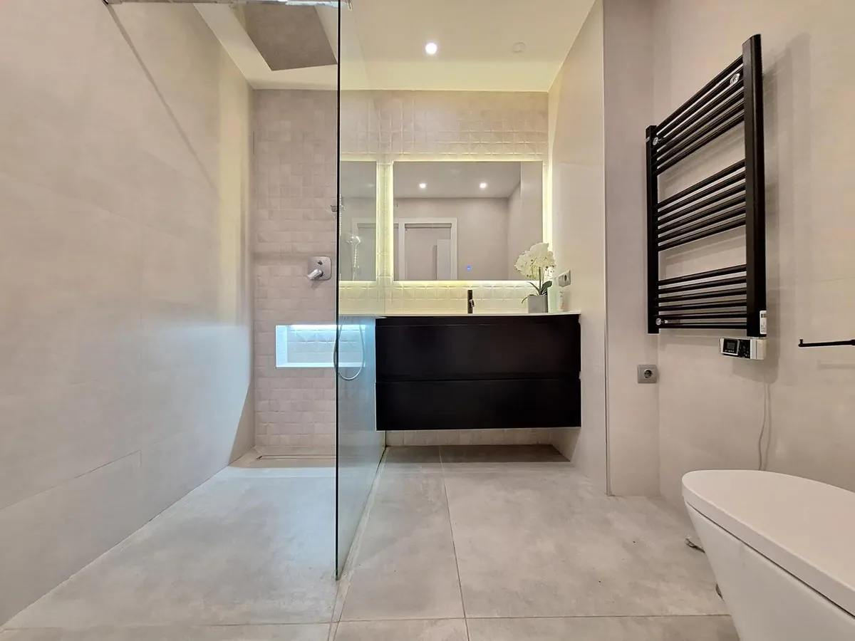 36984162-cf03-49e5-ab18-03ef77c601dd