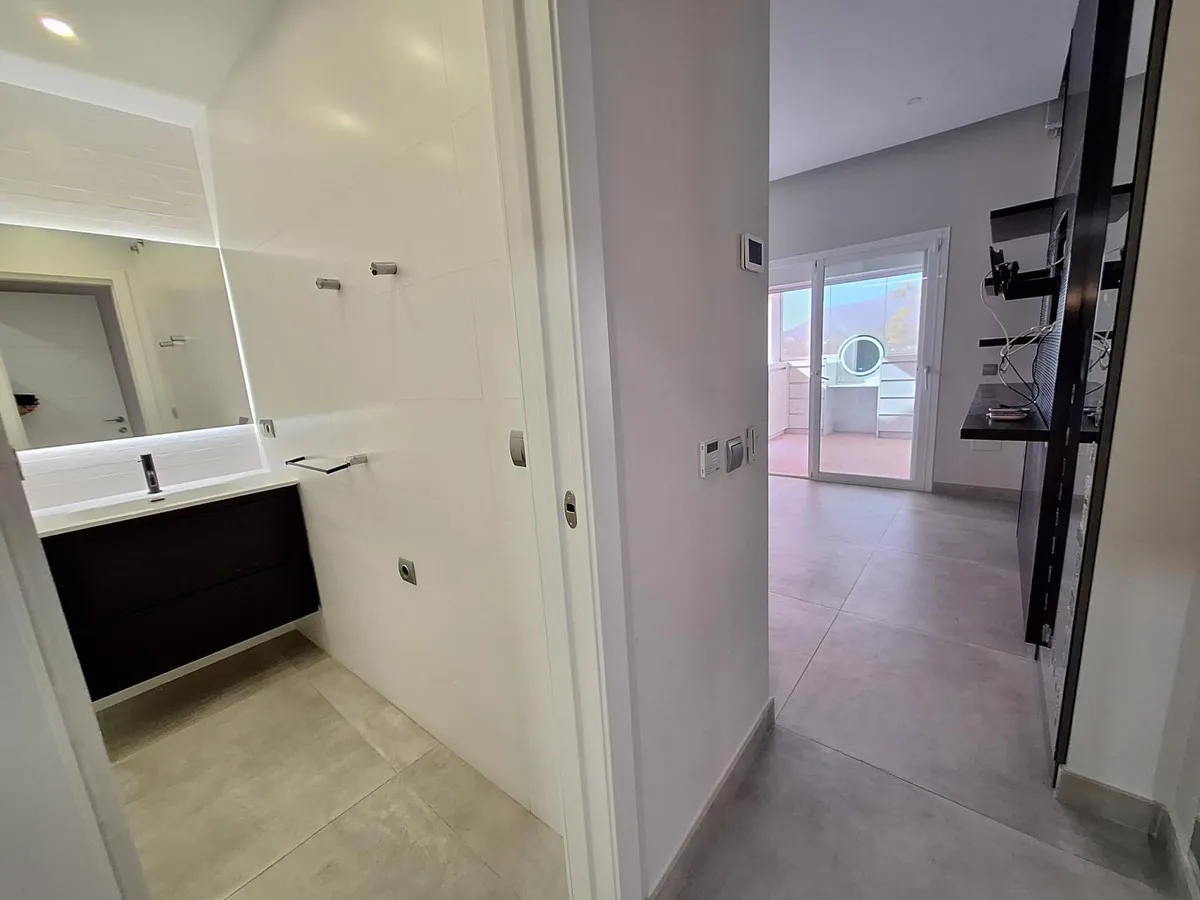 8caee67b-538f-4c3e-bbd9-1fc18afc52b9