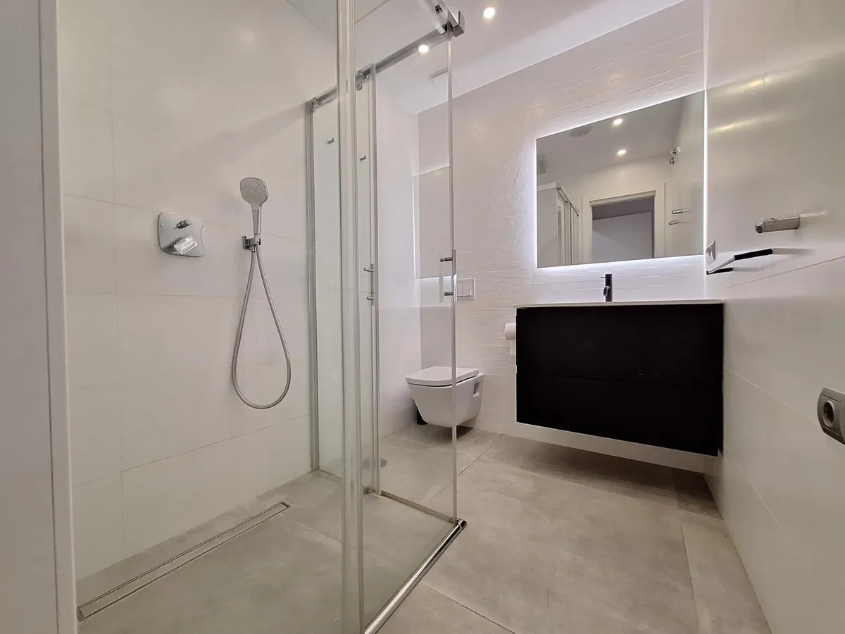 c90dd60f-aa5a-4476-a19b-71ccff66eac3