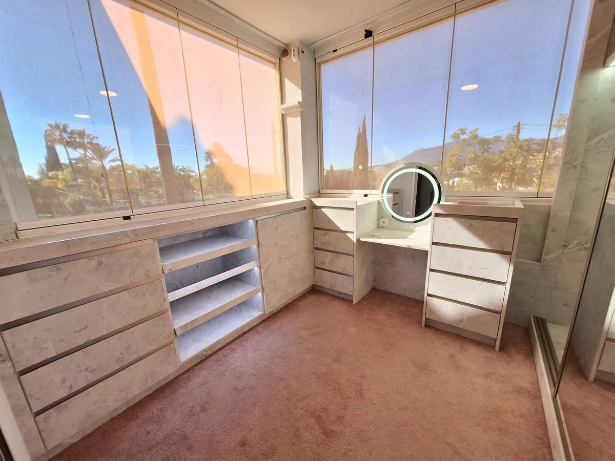 dd653617-7a87-4c64-b5db-3c9980fd765f