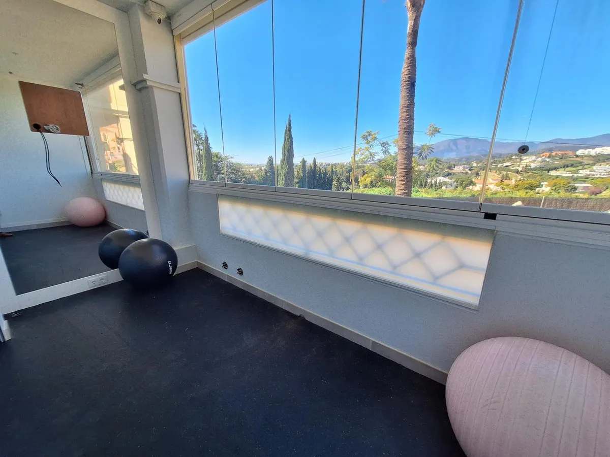 e4db618d-a351-4e33-a899-b1d5f84cf12a