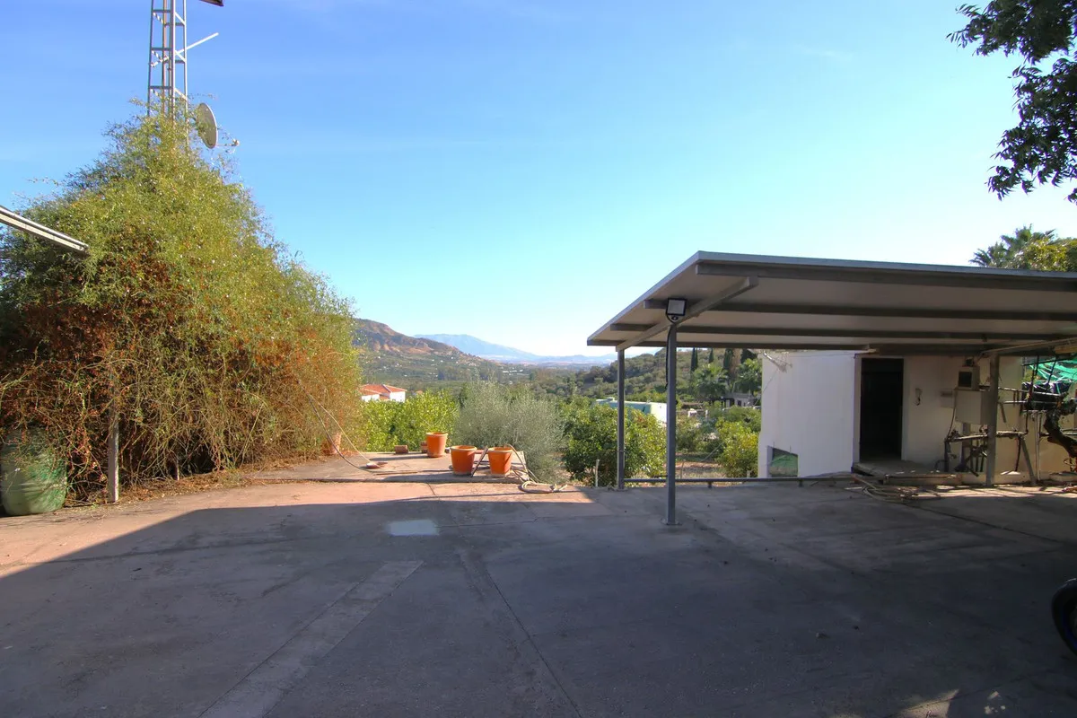 a1e6f5a9-5c98-45bb-8ca4-383f27084d6a