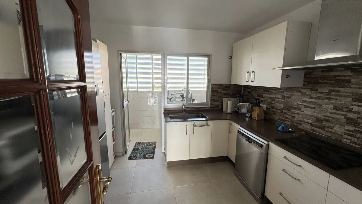 43b992b0-38f5-4eea-b04e-520b687f541d