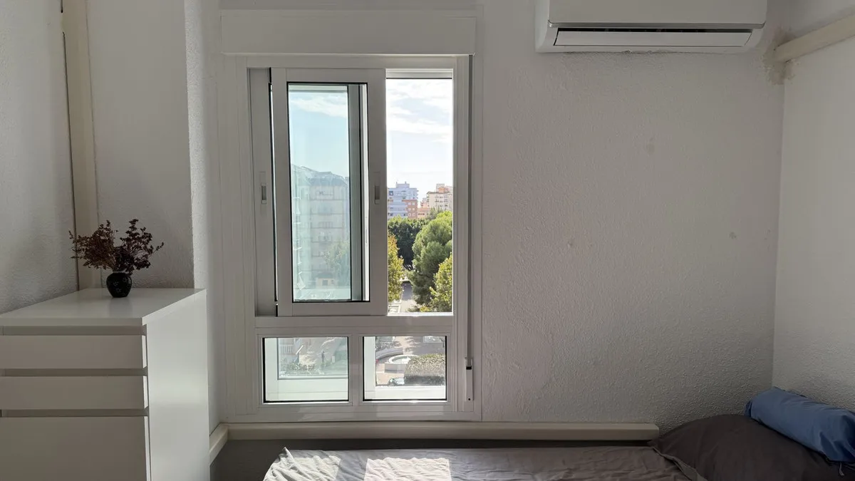 982ca837-b9be-4e53-a888-760766bd589d