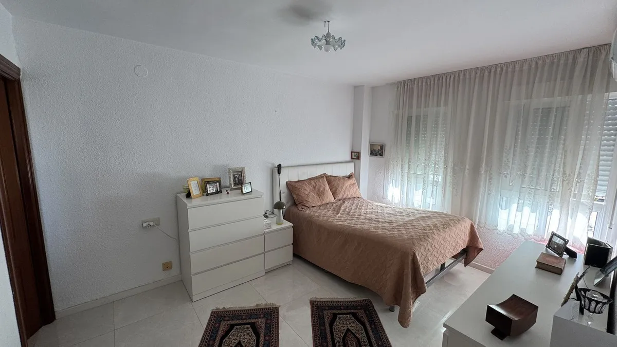 ce230108-d879-4071-a772-628a2e733379