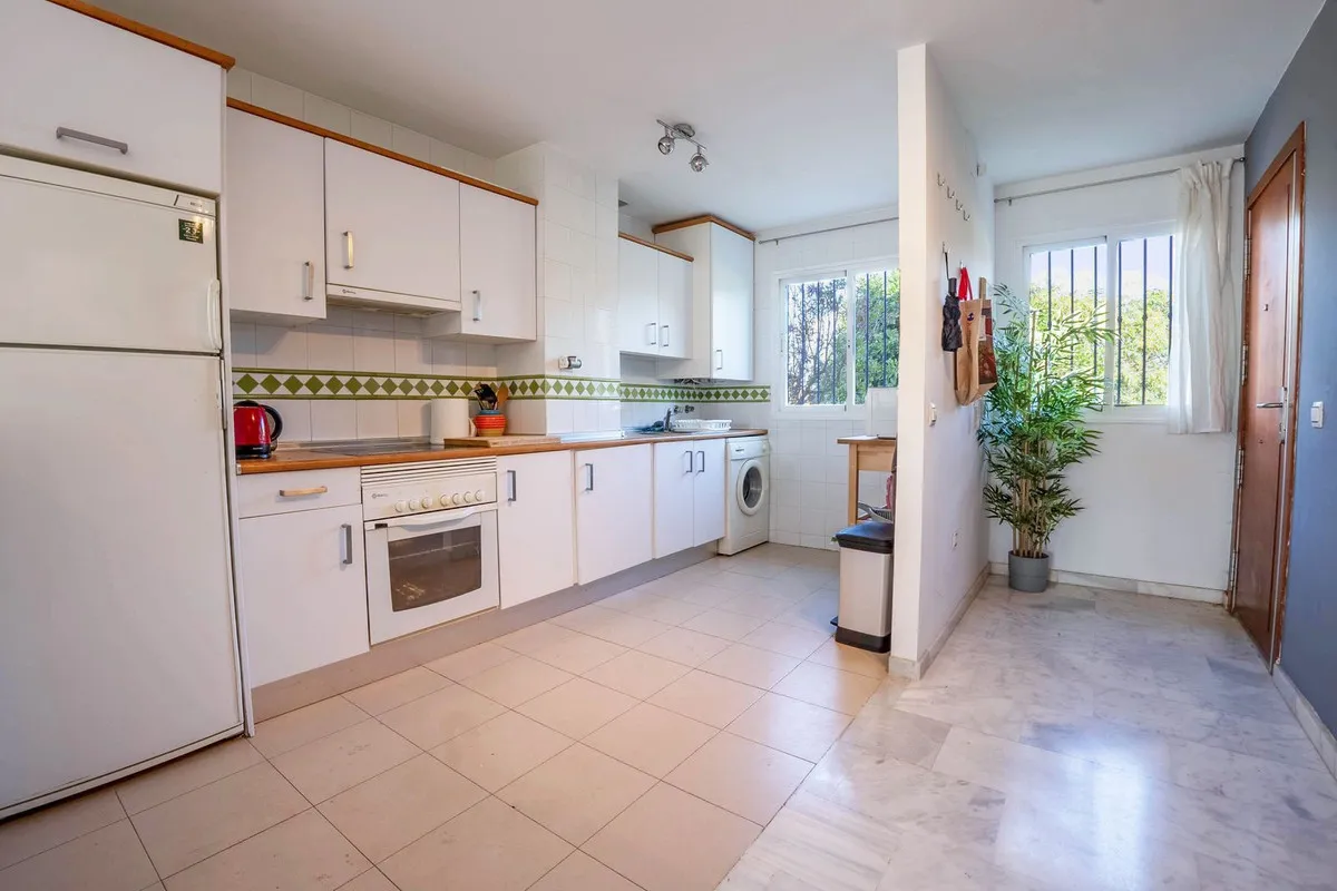 4159f97b-d9e8-428b-a054-218e97c625a4