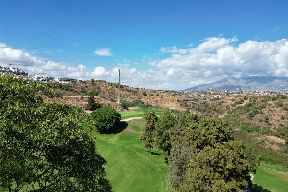 6fb5833e-cf56-4843-b1c7-c5280efe8514