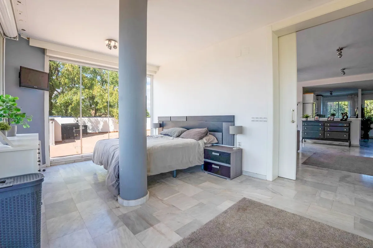 87f1c224-3416-42a7-bdda-88721913b8e7