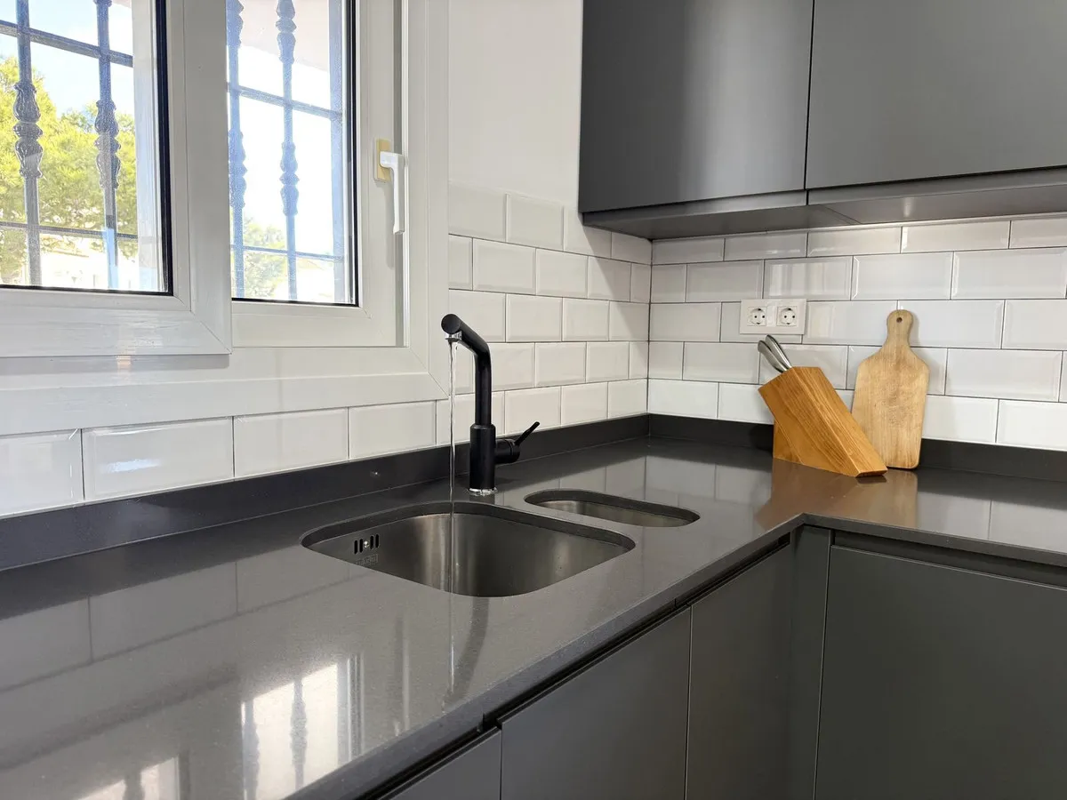 7f60e8ae-7b34-4240-81d6-3d6b4dfbdd8e