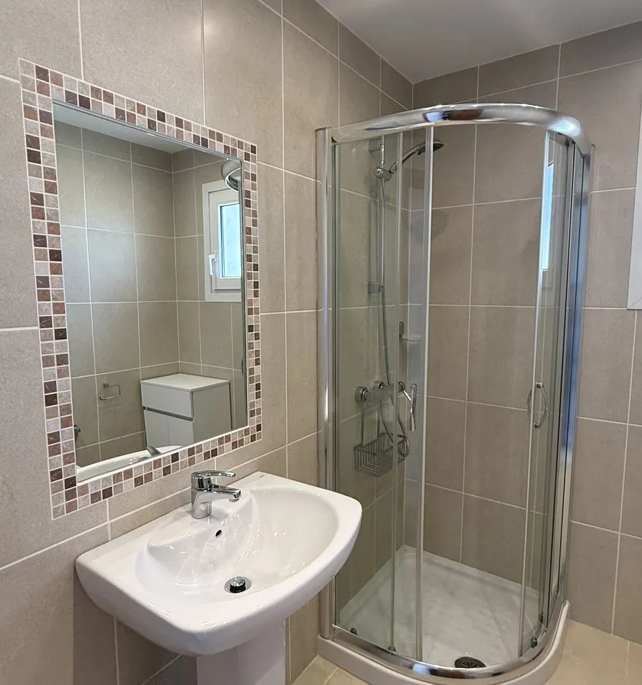 85ff3cb3-d53a-48e4-b1a6-73d070909f7a