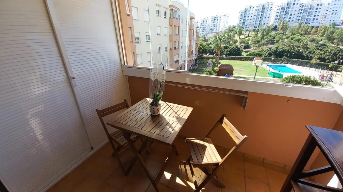 1851e5c9-a25a-4030-bfe2-e95eabb1ecd8