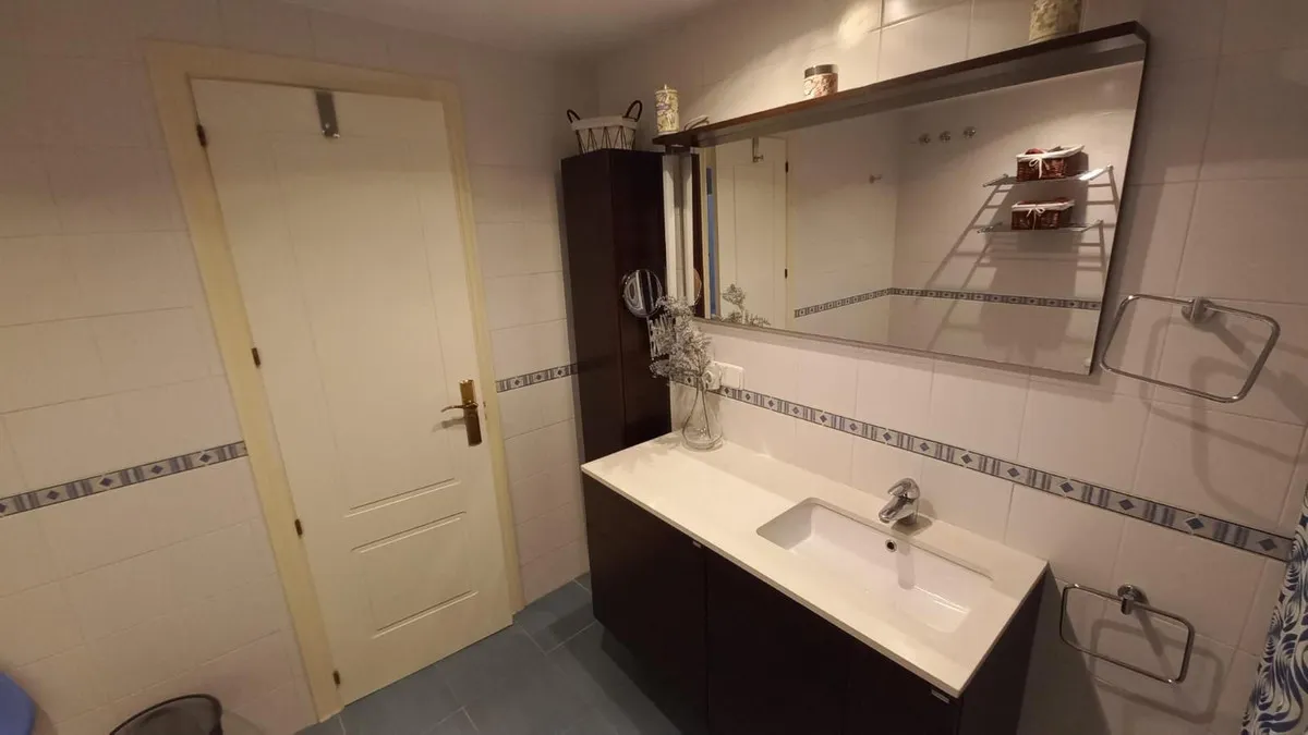 da3a7ad3-70d1-41f8-8ae5-4d8635f0f517