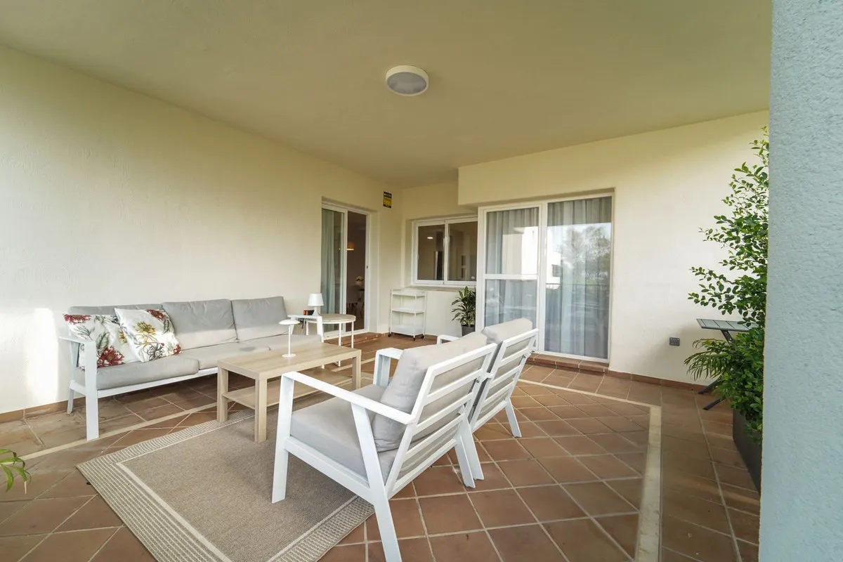 26cdff63-10a2-4388-898d-1c08ba639d48