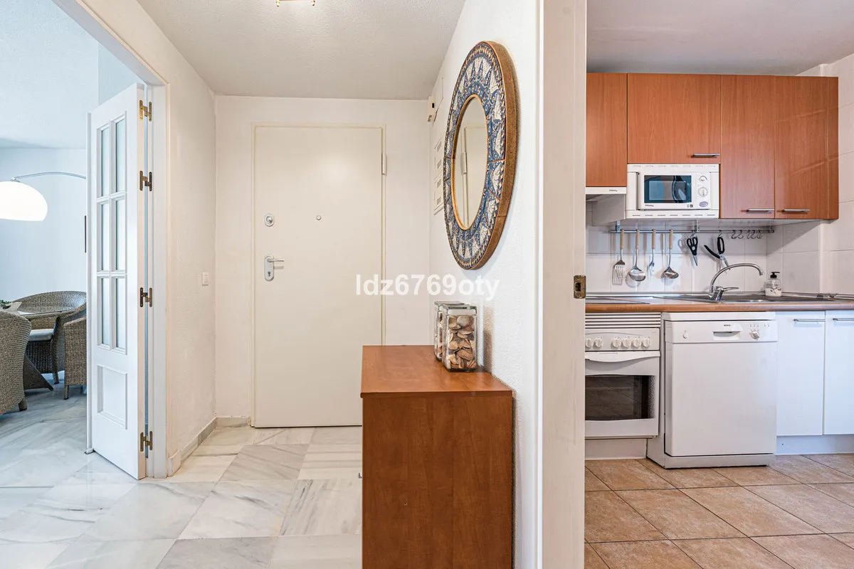 aa8c016b-da5f-4d2a-a68a-6c024c62ed2d