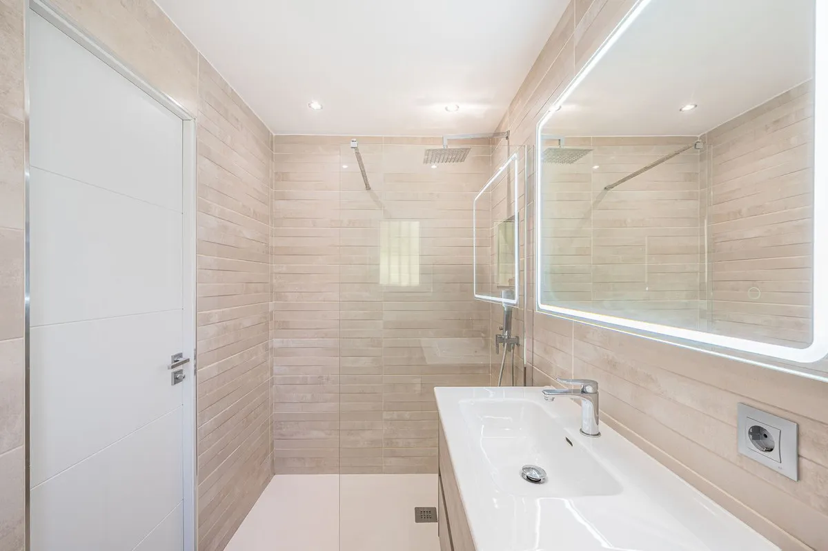 4c859940-2ba0-41dd-a2ae-ea5367b9918e