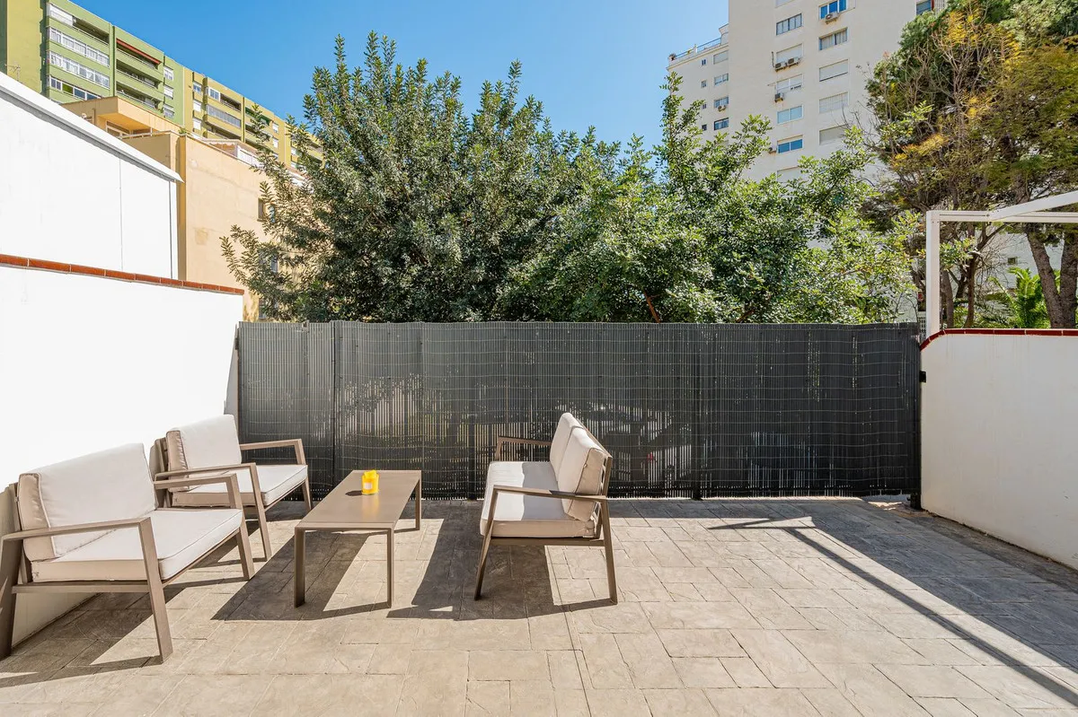 63c428ae-89ec-4b2f-8ca1-983f930fe61f