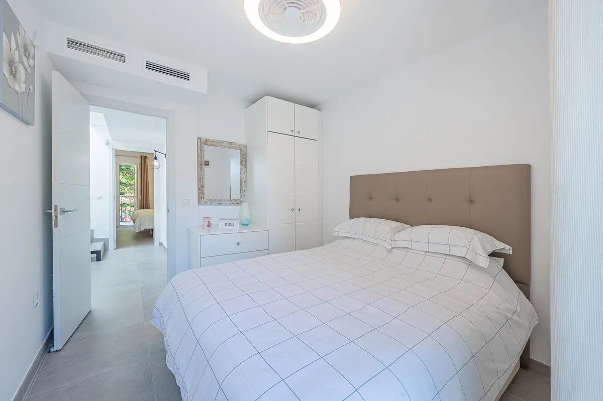 bbe0ee7e-270d-4333-aa4f-205b2e49db0d