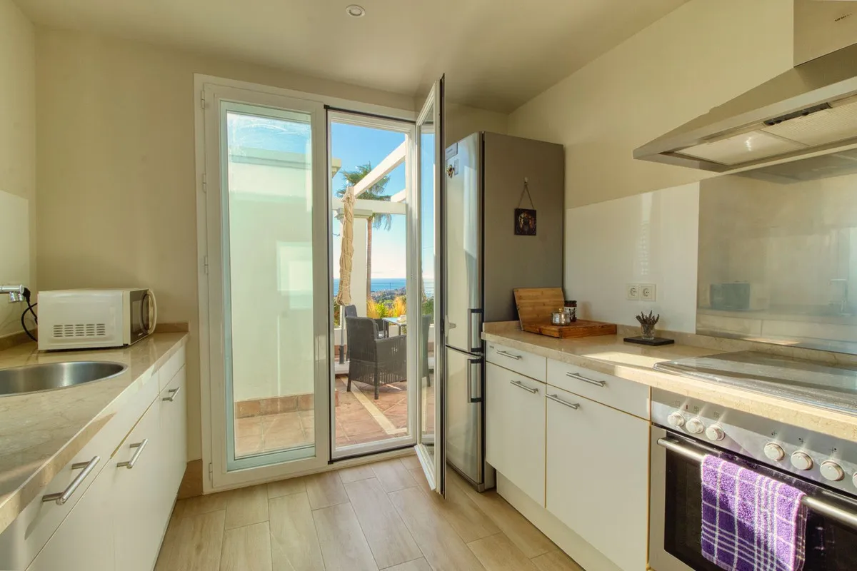 2a84e46d-a724-467a-a76d-f4cf9d7fabd4