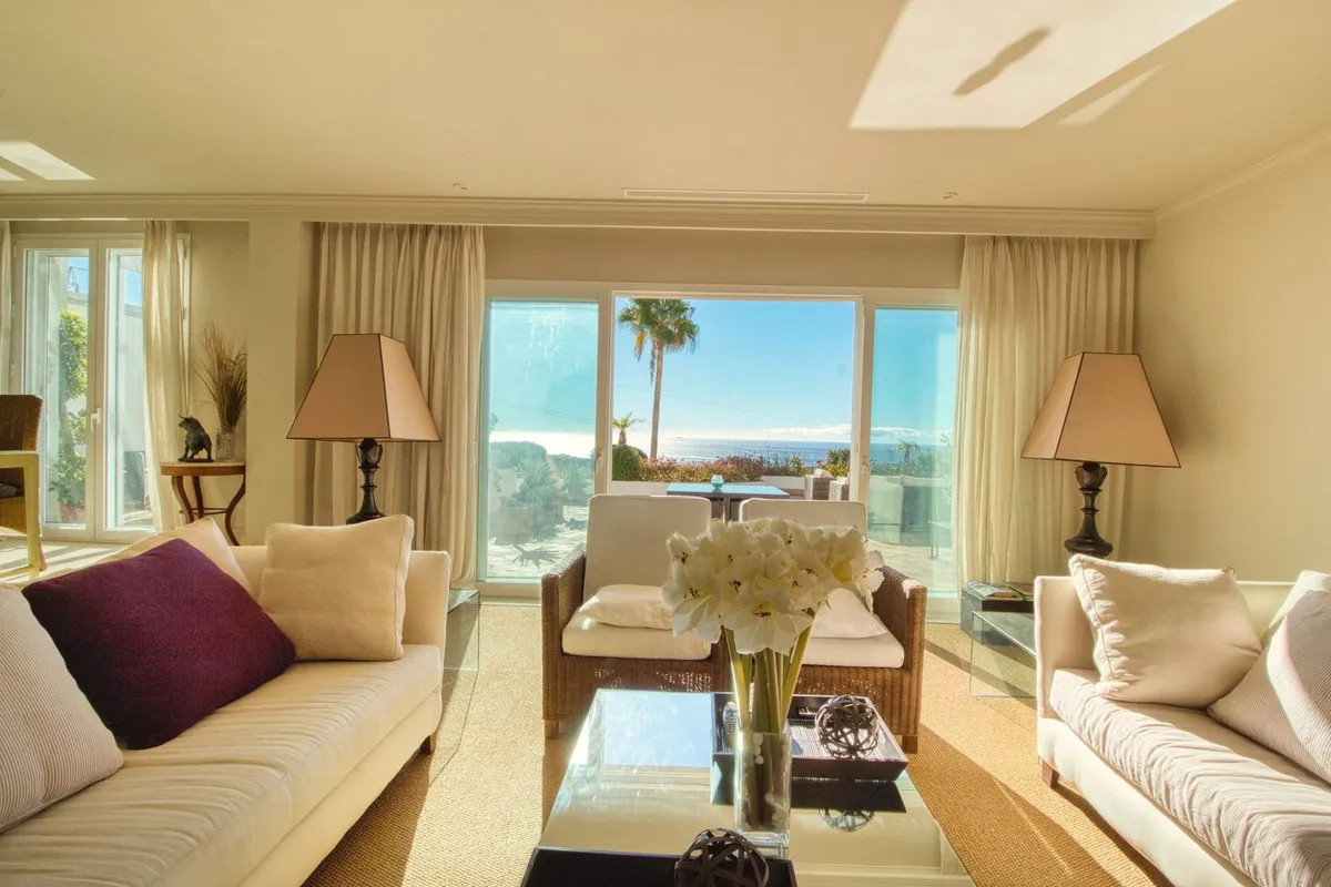 456592e2-aac8-4de3-90aa-4c4a6c974a3a