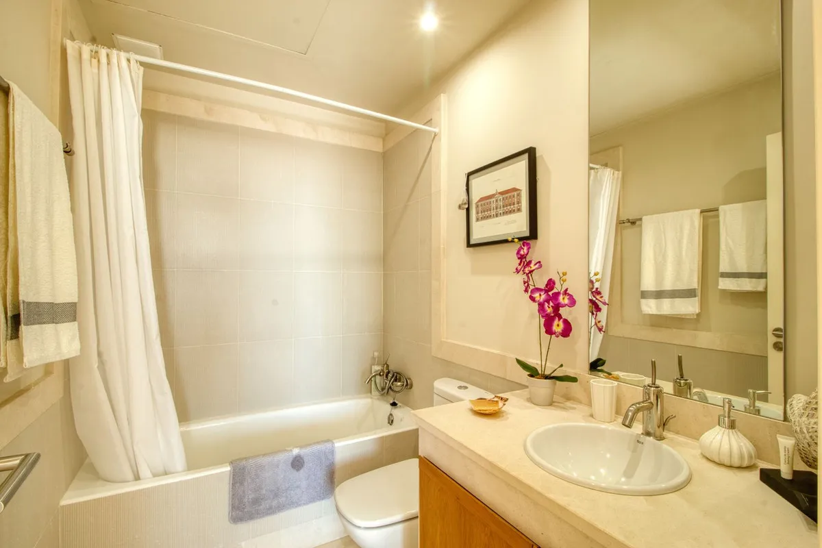 72a18270-cef4-4fbc-bb02-c4a9527baaa8