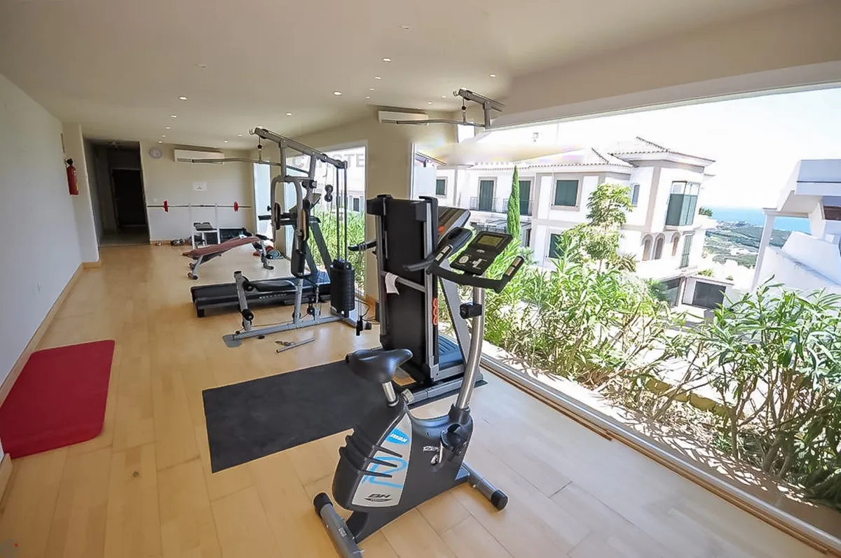 e5be4b35-0cfa-444d-80f1-e9e6ae0bbf9a