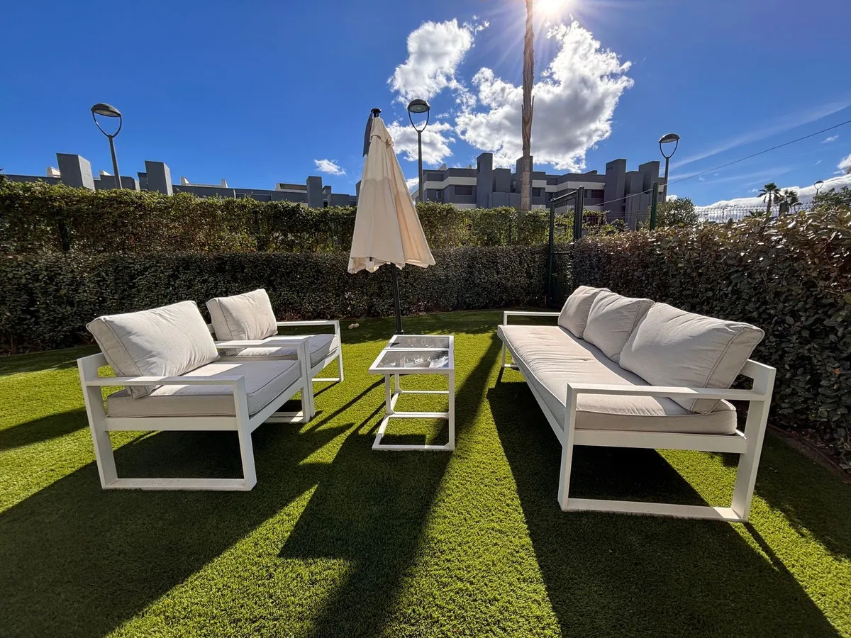 39f039da-0e43-44ab-b5a8-ae1712d298c0